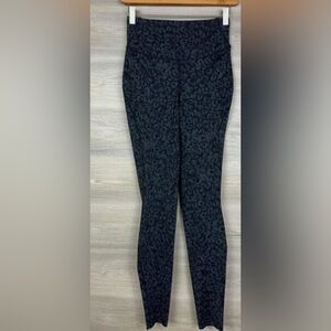 Lululemon Base Pace High Rise Leopard Print tight 23’ size 4